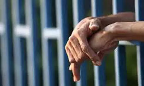 നിയമലംഘകർ സൂക്ഷിക്കുക, മെട്രാഷുണ്ട്​!