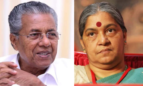 pinarayi vijayan annie raja 4921.jpg