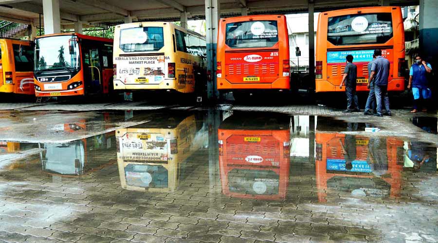 അന്താരാഷ്ട്ര നിലവാരമുള്ള ബസ്ടെർമിനൽ; ശുചിത്വത്തിന് പൂജ്യം മാർക്ക് അന്താരാഷ്ട്ര നിലവാരമുള്ള ബസ്ടെർമിനൽ; ശുചിത്വത്തിന് പൂജ്യം മാർക്ക്