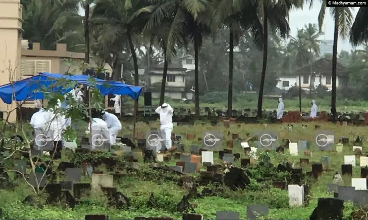 മകനേ.. നീ ഈ തീരത്ത്​ ഒരു പുഞ്ചിരിയായുറങ്ങൂ...!