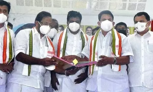 പാർട്ടി അധ്യക്ഷന്മാർ ചുമതലയേൽക്കുന്നിടം കലാപവേദിയാക്കേണ്ടതല്ല  –കെ. മുരളീധരൻ