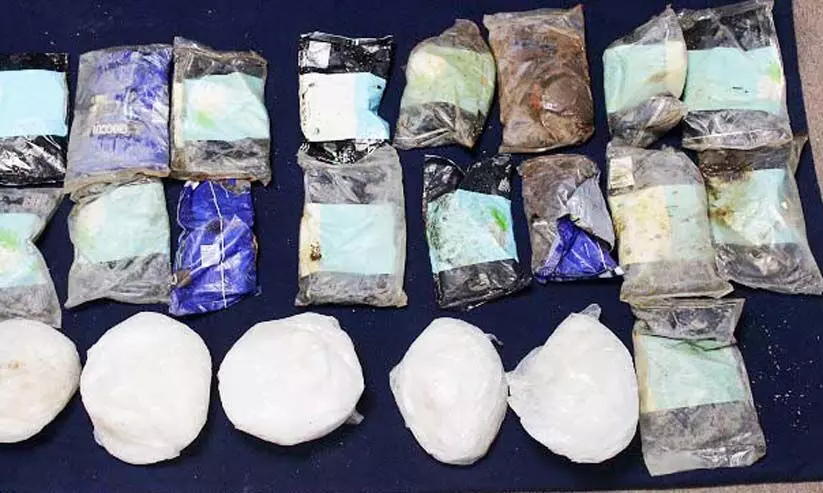 ഒമാനിൽ വൻ മയക്കുമരുന്ന്​ വേട്ട; എട്ടു പേർ അറസ്​റ്റിൽ