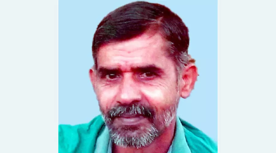 തേ​നീ​ച്ച​ക്കൂ​ട്ട​ത്തി​െൻറ ആ​ക്ര​മ​ണ​ത്തി​ൽ മ​രി​ച്ചു