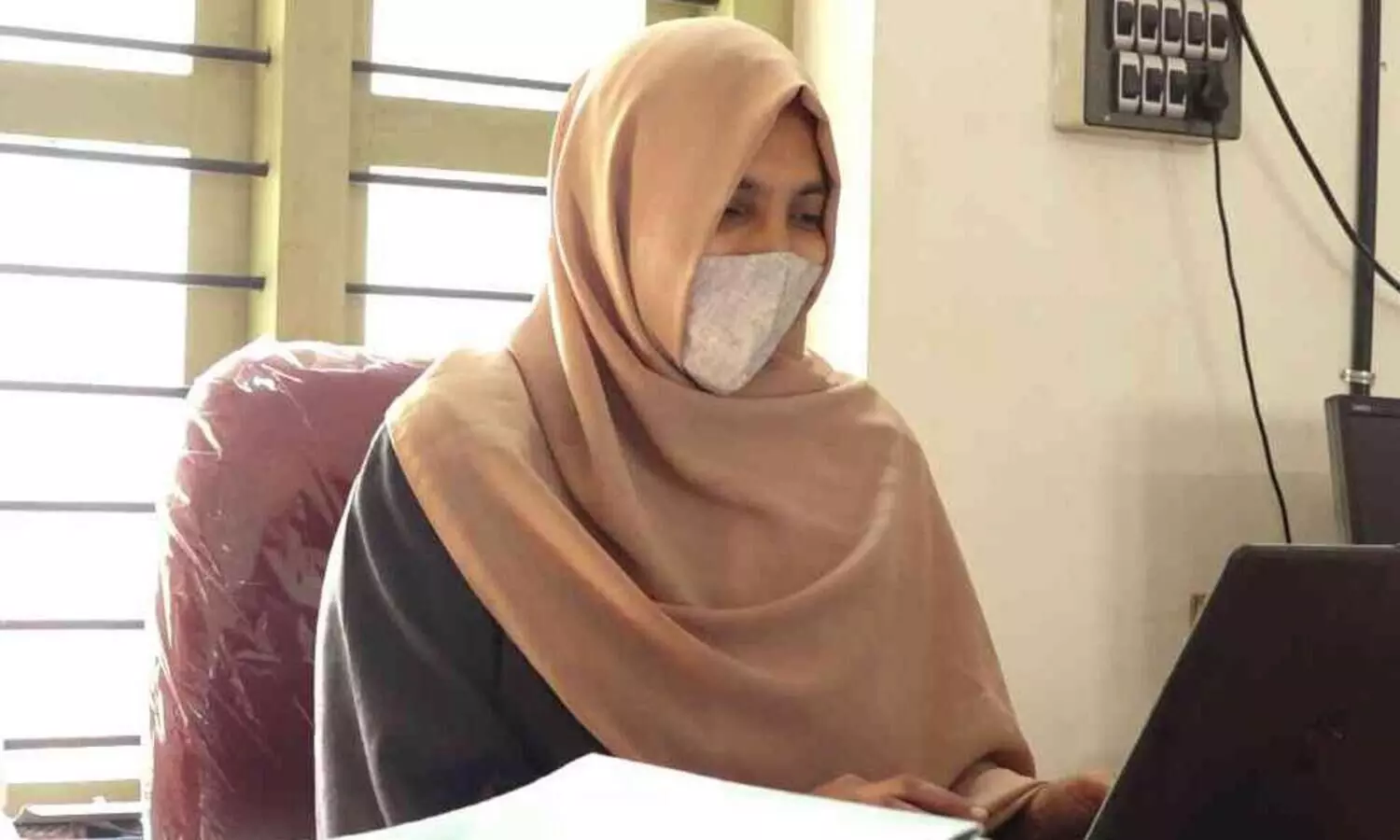 ബുഷ്റയുടെ ഡോക്ടറേറ്റിന് അതിജീവനത്തിൻെറ ഇരട്ടി മധുരം