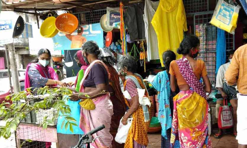 തെരുവി​െൻറ മക്കൾക്ക്‌ അന്നം; നന്മയുടെ സേവനം 530 ദിവസം പിന്നിട്ടു