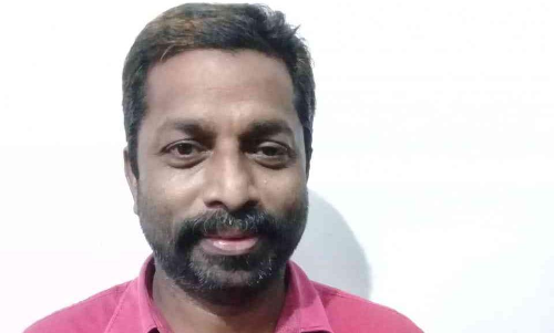 തലകറങ്ങി വീണ വയോധികനെ ട്രെയിനിന് മുന്നിൽനിന്ന് രക്ഷിച്ച് യുവാവ്