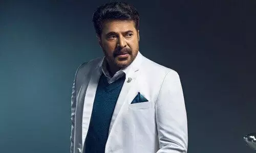 കേരളം പഴയ കേരളമല്ലെന്നറിയാം, പക്ഷേ... മമ്മൂട്ടി പഴയ മമ്മൂട്ടി തന്നെയാ കേരളം പഴയ കേരളമല്ലെന്നറിയാം, പക്ഷേ... മമ്മൂട്ടി പഴയ മമ്മൂട്ടി തന്നെയാ