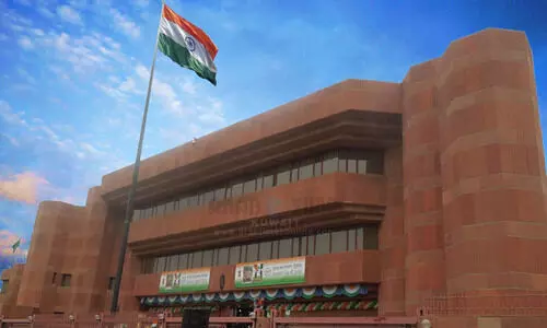 സെ​പ്​​റ്റം​ബ​ർ ഒ​മ്പ​ത്, 12 തീ​യ​തി​ക​ളി​ൽ എം​ബ​സി അ​വ​ധി