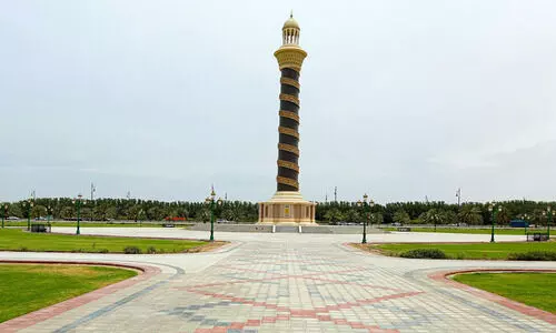 ജലധാരകളും സ്മാരകങ്ങളും മനോഹരമാക്കി ഷാർജ നഗരസഭ ജലധാരകളും സ്മാരകങ്ങളും മനോഹരമാക്കി ഷാർജ നഗരസഭ