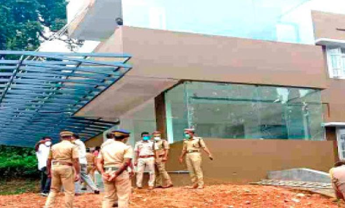 മൂവാറ്റുപുഴ പുതിയ പൊലീസ് സ്റ്റേഷനിൽ സ്ത്രീ,പുരുഷ, ട്രാൻസ് സെല്ലുകൾ മൂവാറ്റുപുഴ പുതിയ പൊലീസ് സ്റ്റേഷനിൽ സ്ത്രീ,പുരുഷ, ട്രാൻസ് സെല്ലുകൾ