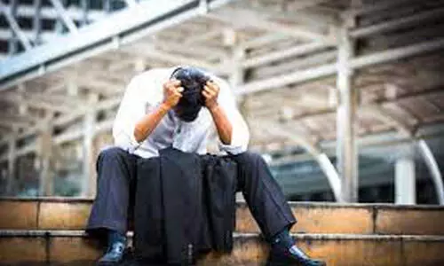 ജോലി നഷ്​ടപ്പെട്ടവർക്ക്​ ആറുമാസം വരെ തുടരാനാവും