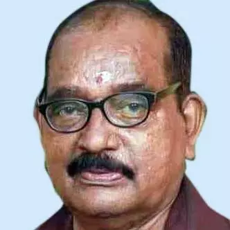 ച​ന്ദ്ര​ശേ​ഖ​ര​ന്‍ നാ​യ​ര്‍