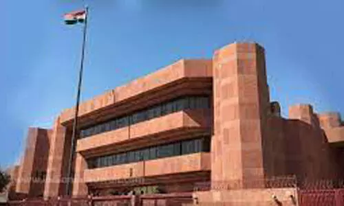 ഗാർഹികത്തൊഴിലാളി ഒാഫിസിൽ എംബസി ജീവനക്കാരൻ സഹായത്തിനുണ്ടാകും ഗാർഹികത്തൊഴിലാളി ഒാഫിസിൽ എംബസി ജീവനക്കാരൻ സഹായത്തിനുണ്ടാകും