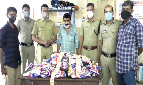 ഒന്നര ലക്ഷത്തി​െൻറ നിരോധിത പുകയില ഉൽപന്നങ്ങൾ പിടികൂടി
