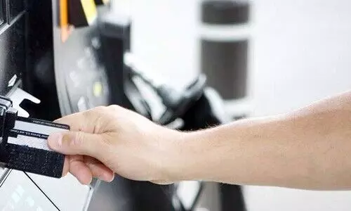 ഇന്ധന സ്​റ്റേഷനുകളിൽ ബാങ്ക്​ കാർഡ് സൂക്ഷിച്ച്​ ഉപയോഗിക്കണം –ആർ.ഒ.പി