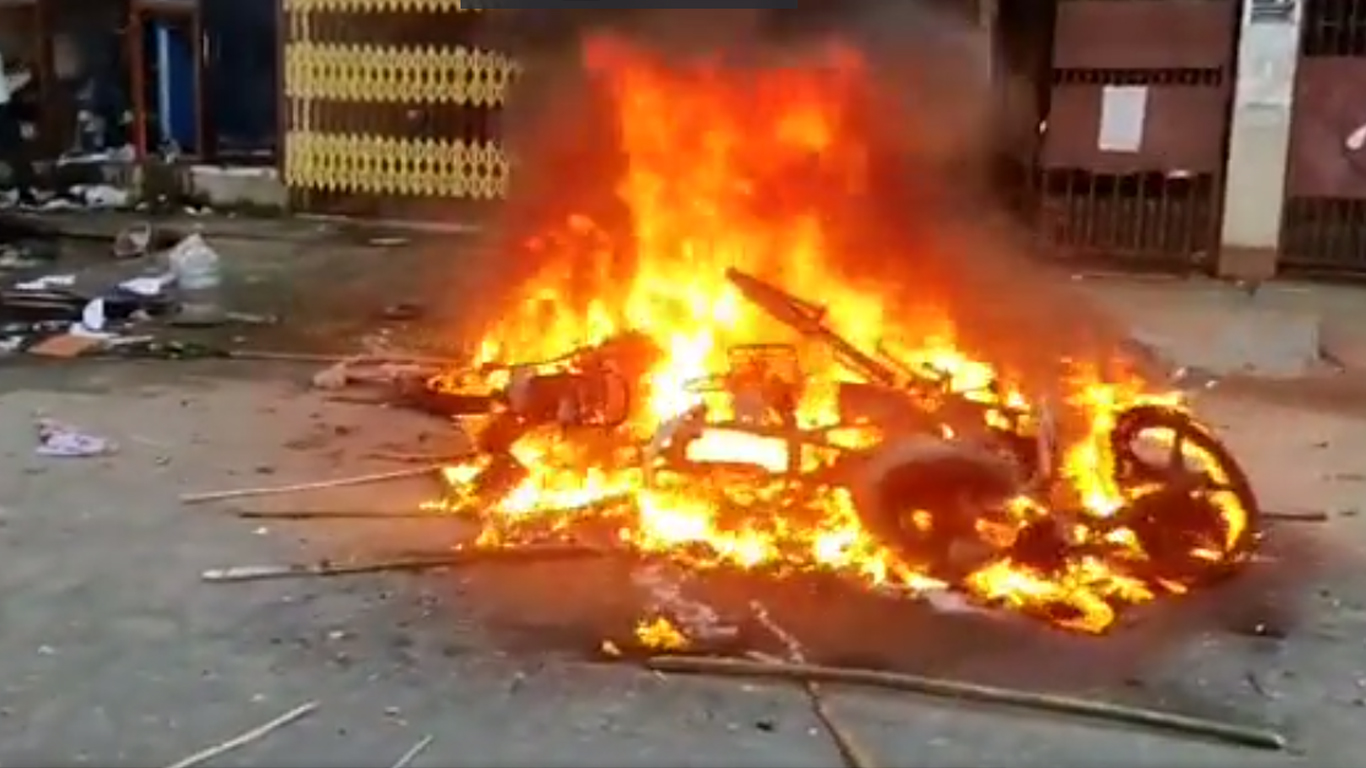 ത്രിപുരയിലെ ആർ.എസ്.എസ് തേർവാഴ്ച: മതേതര സമൂഹം മൗനം വെടിയണം ത്രിപുരയിലെ ആർ.എസ്.എസ് തേർവാഴ്ച: മതേതര സമൂഹം മൗനം വെടിയണം