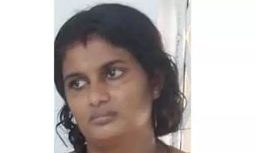 ബസിൽ കവർച്ചാ ശ്രമം; യുവതി പിടിയിൽ