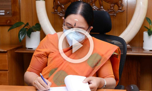 ഓരോ ഫയലിലും ജീവന്‍റെ തുടിപ്പുണ്ടെന്ന് വിശ്വസിക്കുന്നു, വയനാട് ജില്ലയുടെ കലക്ടറായി എ. ഗീത ചുമതലയേറ്റു