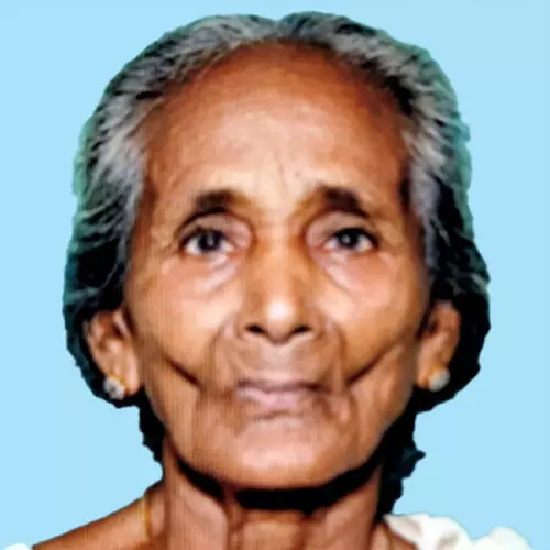 കു​ഞ്ച​മ്മാ​ളു