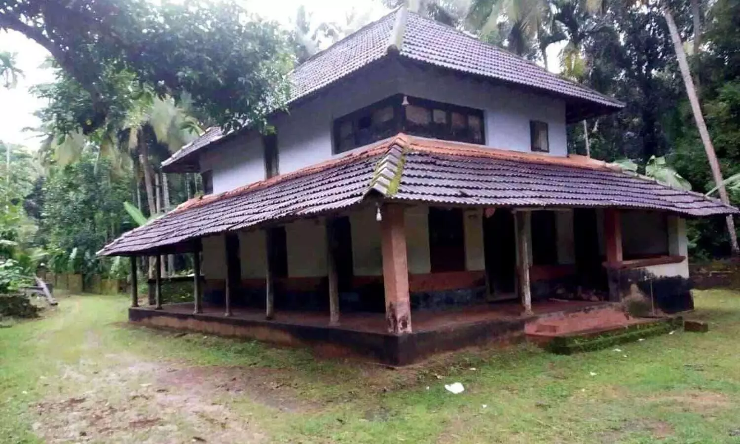 മലബാർ സമര വീര സ്മരണകൾ ബാക്കിയാക്കിയൊരു തറവാട് വീട്