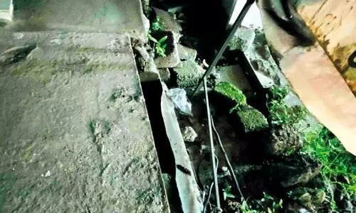 വി​ക​സ​ന ത​ട​സ്സ​ങ്ങ​ൾ​ക്ക് പ​രി​ഹാ​രം തേ​ടി പ​ര​പ്പ​ന​ങ്ങാ​ടി​യി​ൽ സ​ർ​വ​ക​ക്ഷി യോ​ഗം