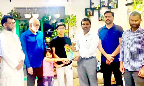 നി​ഹാ​ൽ ക​മാ​ലി​ന്​ ​​െഎ.​െ​എ.​​സി​യു​ടെ ആ​ദ​രം