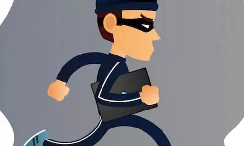 കോവിഡ് രോഗിയുടെ വീട്ടിൽ മോഷണം നടത്തിയ യുവാവിന് കോവിഡ്