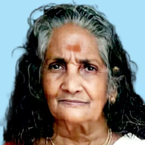 സു​മ​തി പ​ണി​ക്ക​ത്യാ​ർ