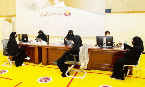 ശൂറാ കൗൺസിൽ തെരഞ്ഞെടുപ്പ്​: സ്ഥാനാർഥികളും വോട്ടർമാരുമായി ശ്രദ്ധേയ സ്​ത്രീസാന്നിധ്യം