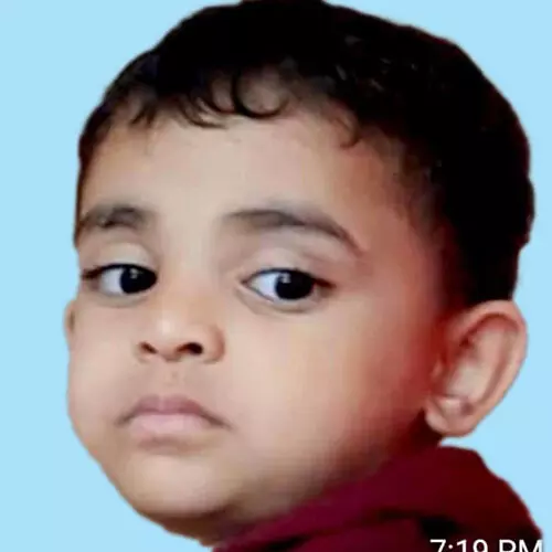 എ​ലി​വി​ഷം ഉ​ള്ളി​ൽ ചെ​ന്ന് ര​ണ്ട​ര​വ​യ​സ്സു​കാ​ര​ൻ മ​രി​ച്ചു