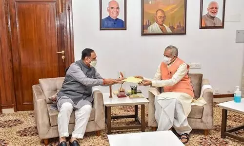 Vijay Rupani submits his resignation letter to Governor Acharya Devvrat