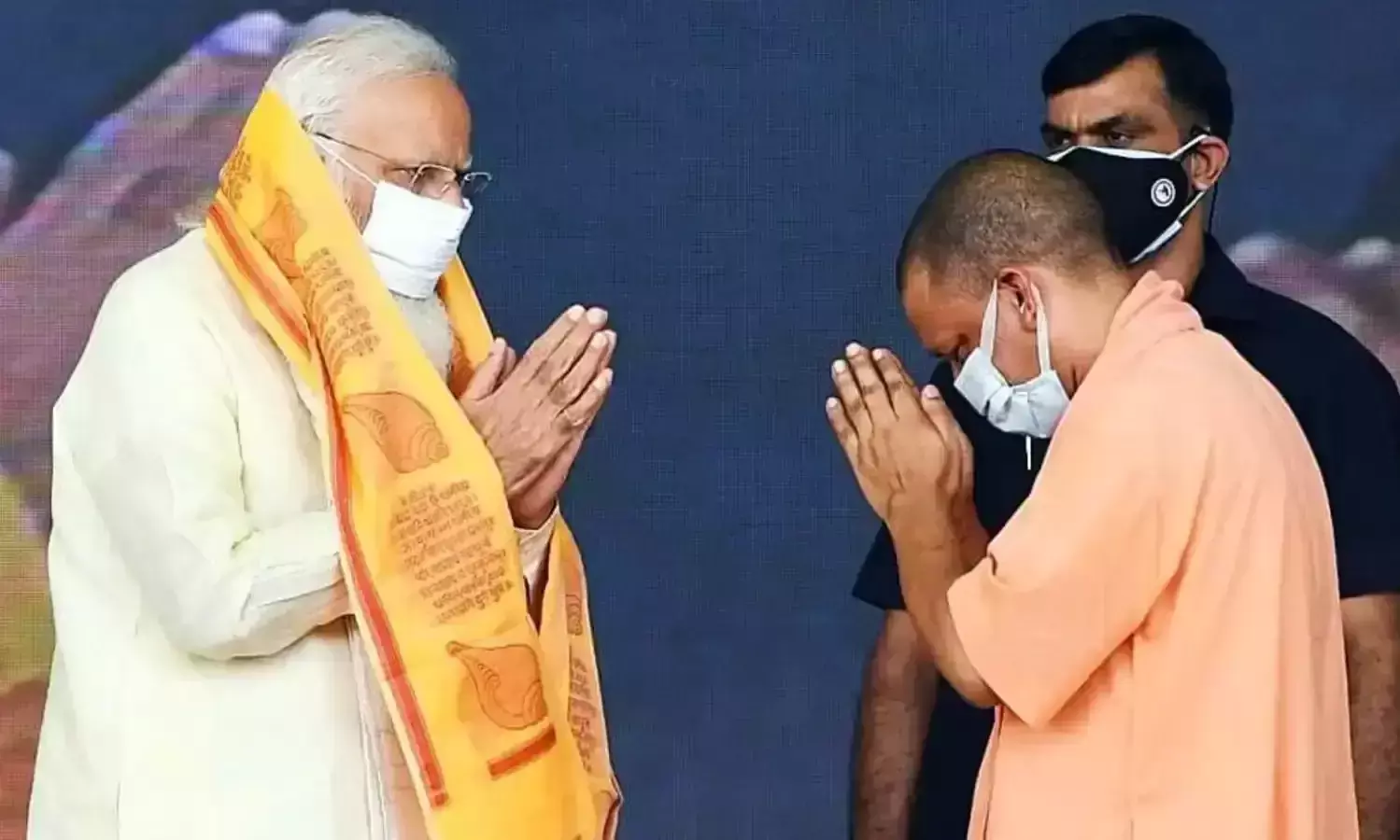 modi and yogi 13921