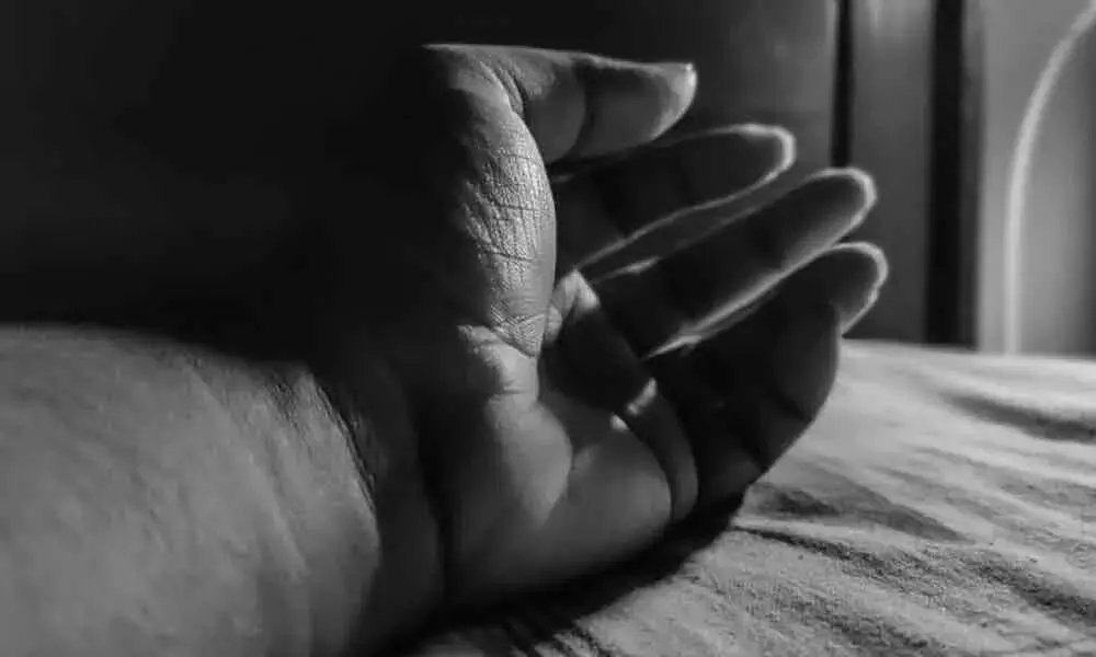 Hyderabad: Doctor ends life after sending son to NEET exam Hyderabad: Doctor ends life after sending son to NEET exam