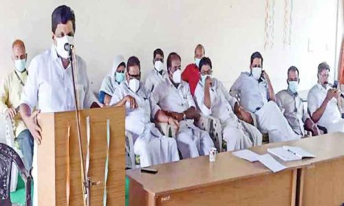 ചോ​ക്കാ​ട്ട് വാ​രി​യ​ൻ കു​ന്ന​ത്ത് സ്മാ​ര​കം: ജ​ന​കീ​യ ക​മ്മി​റ്റി​യാ​യി