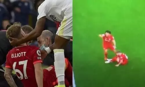 ലിവർപൂളിന്റെ 18 കാരൻ എല്ലിയോട്ടിന്റെ എല്ലു പൊട്ടി- വിഡിയോ ലിവർപൂളിന്റെ 18 കാരൻ എല്ലിയോട്ടിന്റെ എല്ലു പൊട്ടി- വിഡിയോ