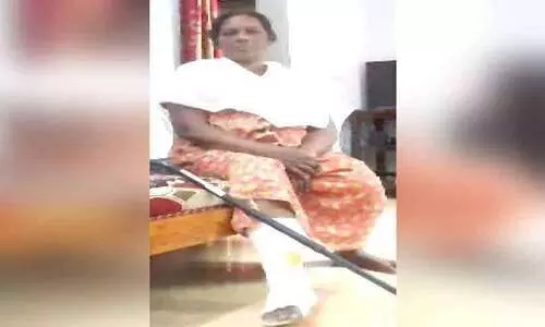 ക്വാറൻറീൻ ലംഘനം ചോദ്യംചെയ്തതിന്​ വീടുകയറി ആക്രമണം; വീട്ടമ്മക്ക്​ പരിക്ക്