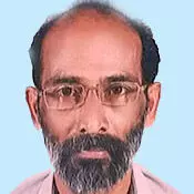 വ​ര​ദ​രാ​ജ​ൻ നാ​യ​ർ