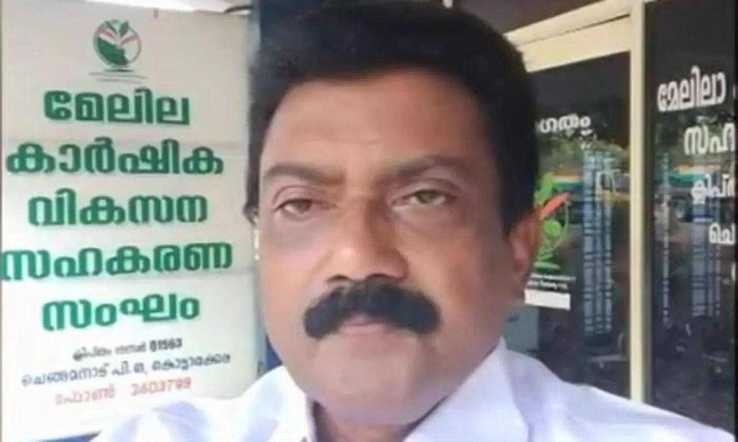 കെ.പി.സി.സി ജനറൽ സെക്രട്ടറി ജി. രതികുമാർ കോൺഗ്രസ്​ വിട്ടു, എ.കെ.ജി സെന്‍ററിലെത്തി