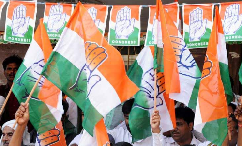 കെ.പി.സി.സി. വിലക്ക് ലംഘിച്ചു  കോൺഗ്രസ്‌ (ഐ) ഗ്രൂപ്പ് യോഗം: പരാതി നൽകി