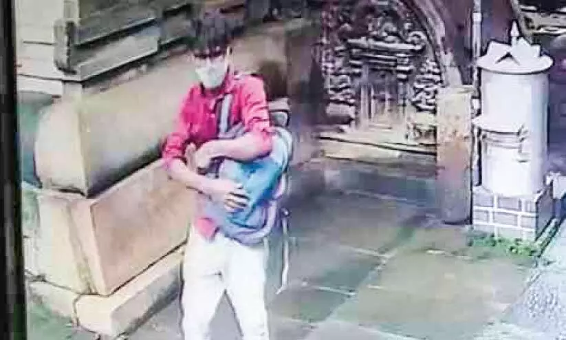 തളിയിൽ ക്ഷേത്രഭണ്ഡാരം തകർത്ത് മോഷണം തളിയിൽ ക്ഷേത്രഭണ്ഡാരം തകർത്ത് മോഷണം