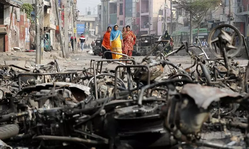 ഡൽഹി വംശീയാതിക്രമം: മുസ്​ലിം യുവാവിനെ വെടിവെച്ചുകൊന്ന്​ കത്തിച്ച അഞ്ചുപേർക്കെതിരെ കുറ്റം ചുമത്തി