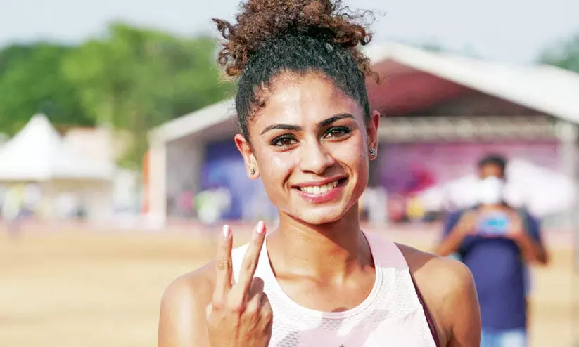 ഹർമിലൻ കൗറിന് ദേശീയ റെക്കോഡ് ഹർമിലൻ കൗറിന് ദേശീയ റെക്കോഡ്