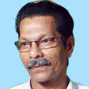 ര​വീ​ന്ദ്ര​ൻ