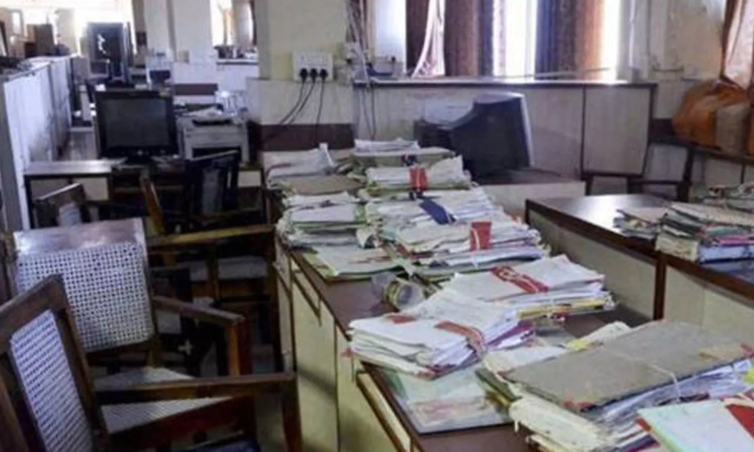 കോവിഡ്​: ഗവ. ജീവനക്കാർക്ക്​ ക്വാറന്‍റീൻ ലീവ് ഏഴു ദിവസം; രോഗബാധിതർ ഏഴുദിവസം കഴിഞ്ഞ്​ നെഗറ്റീവായാൽ ജോലിക്കെത്തണം