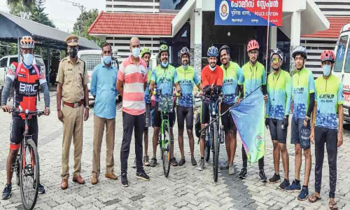 ലഡാക്കിലേക്ക് സൈക്കിൾ യാത്ര