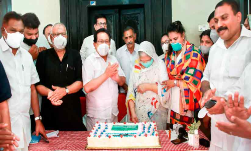 ആലുവ നഗരസഭയുടെ ശതാബ്ദിയാഘോഷങ്ങൾക്ക് തുടക്കം ആലുവ നഗരസഭയുടെ ശതാബ്ദിയാഘോഷങ്ങൾക്ക് തുടക്കം