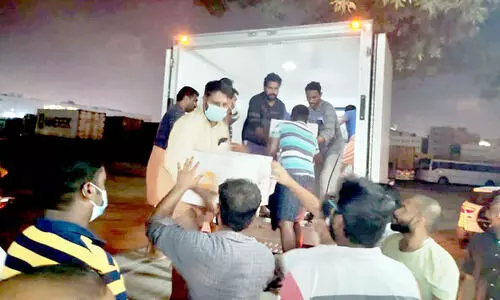 നി​ർ​മാ​ണ​ക്ക​മ്പ​നി ഉ​ട​മ മു​ങ്ങി​യെ​ന്ന്​; മ​ല​യാ​ളി​ക​ള​ട​ക്കം ദു​രി​ത​ത്തി​ൽ