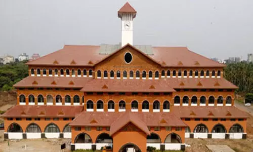 പി.ജി സിലബസ്​ വിവാദം: വിശദീകരിച്ച്​ ക​ണ്ണൂ​ർ​​ സർവകലാശാല