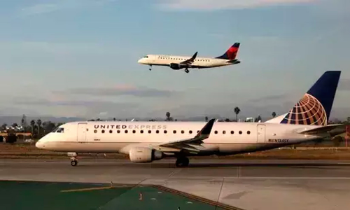 കുട്ടികളുടെ വിമാനയാത്ര; ഇപ്പോഴും പ്രത്യേക സുരക്ഷയില്ലാതെ