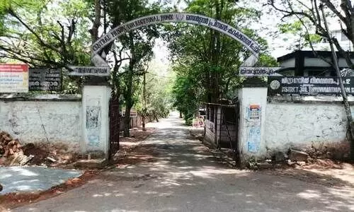 പൂജപ്പുര സെൻട്രൽ ജയിലിൽനിന്ന് രക്ഷപ്പെട്ട കൊലക്കേസ് പ്രതി കോടതിയിൽ കീഴടങ്ങി